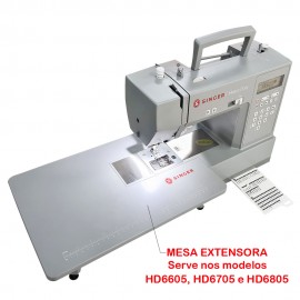 Maquina De Costura Computadorizada Heavy Duty Singer HD6705 Autovolt com Mesa Extensora